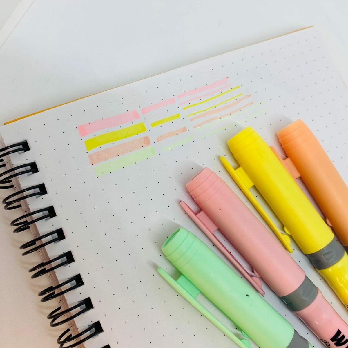 Set de 4 Destacadores con Punta 3 en 1 Tonos Pasteles - Imagen 3