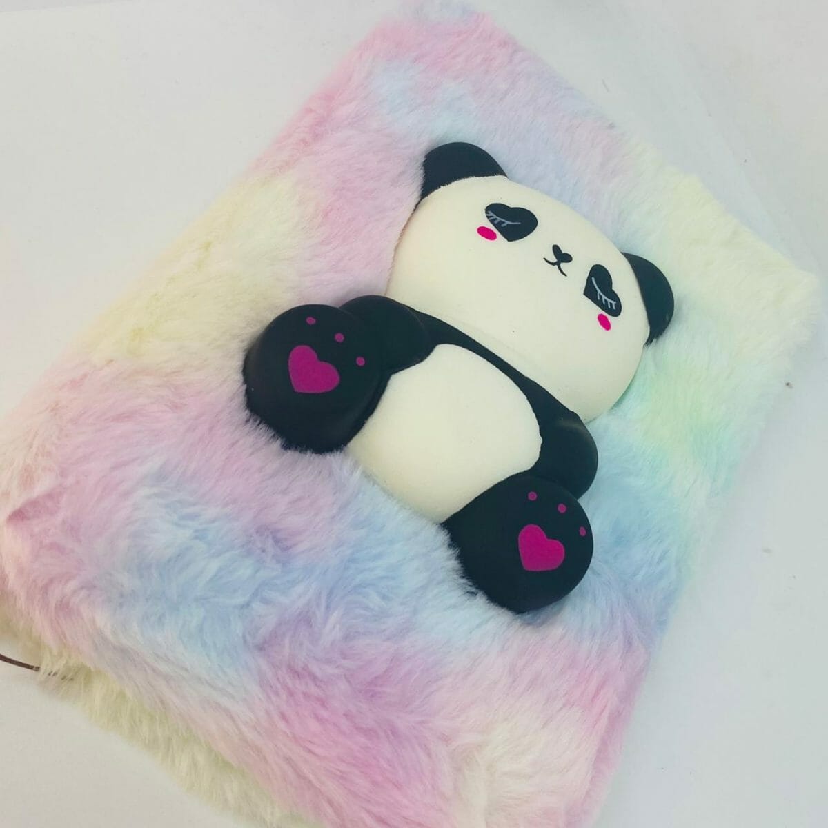 Libreta 80 Hojas Línea Horizontal Peluda con Squishy Panda - Imagen 2