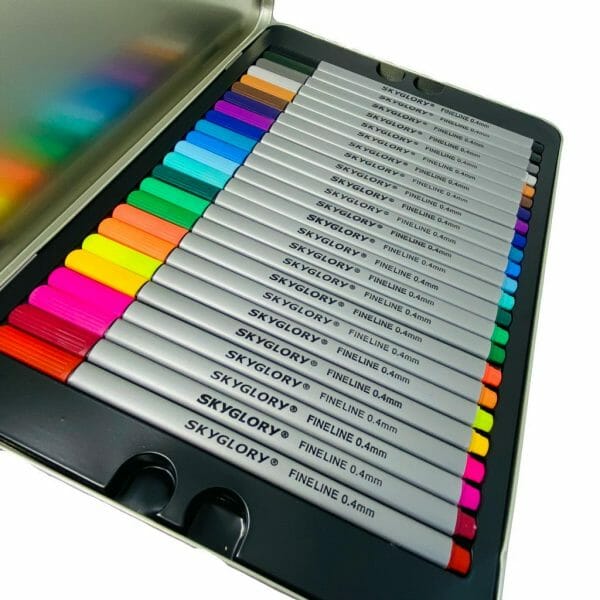 Set de 24 Lápices Tiralíneas 0.4mm en Caja Metálica Betterfine Skyglory