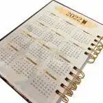 Cuaderno A5 100 Hojas Cuadriculadas 7mm Diseño BTS - Imagen 4