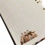 Cuaderno A5 100 Hojas Cuadriculadas 7mm Diseño BTS - Imagen 5