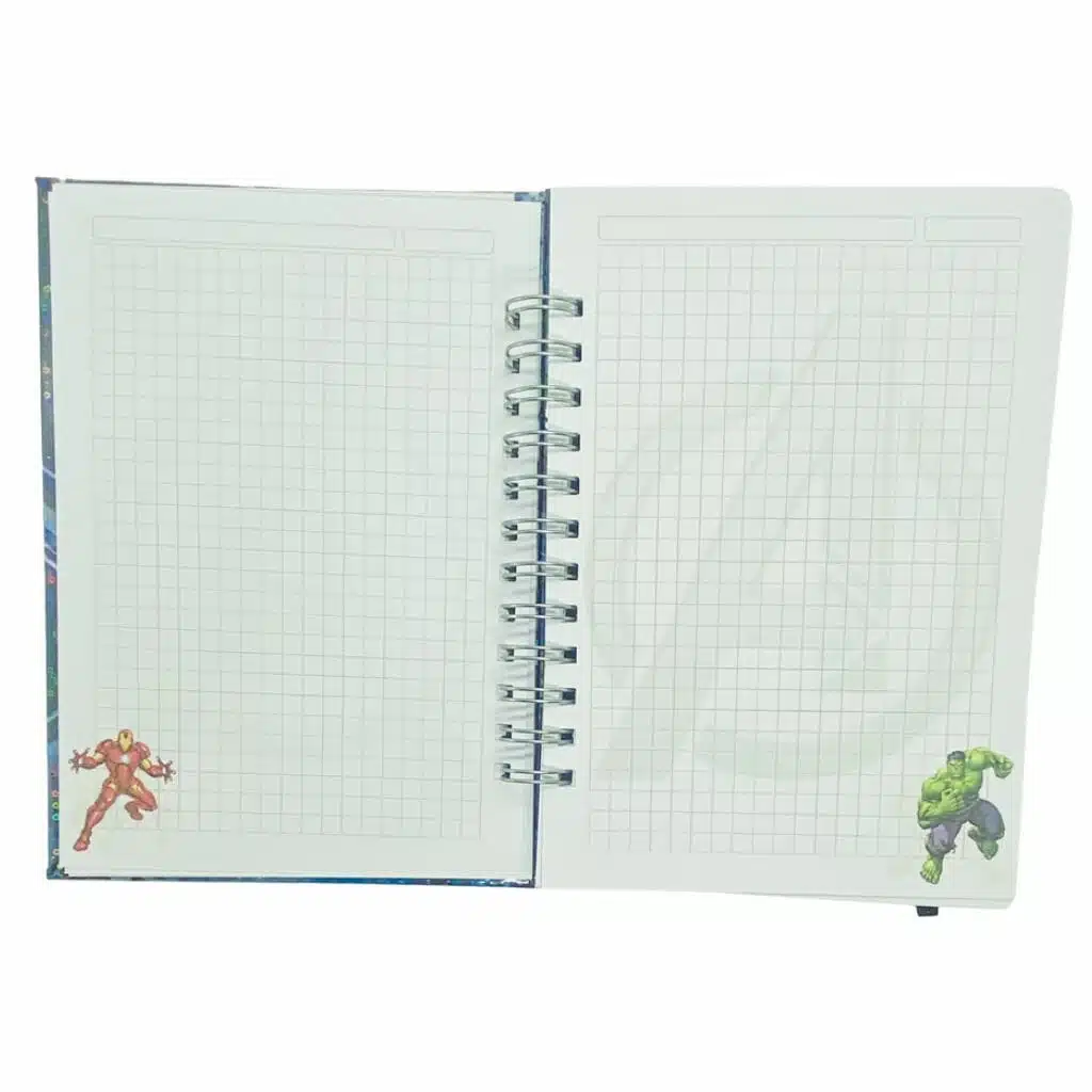 Cuaderno A5 100 Hojas Cuadriculadas 7mm Diseño de Avengers - Imagen 8