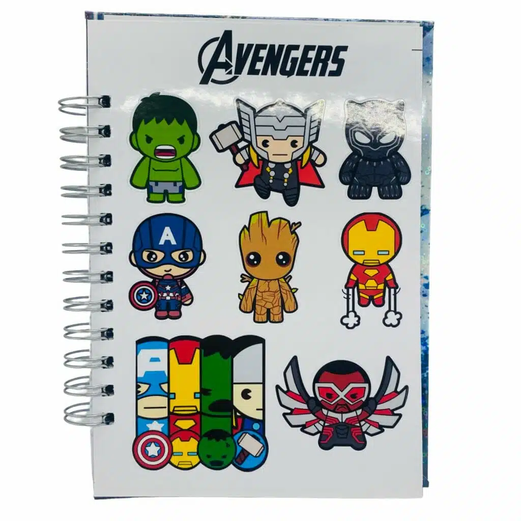 Cuaderno A5 100 Hojas Cuadriculadas 7mm Diseño de Avengers - Imagen 4