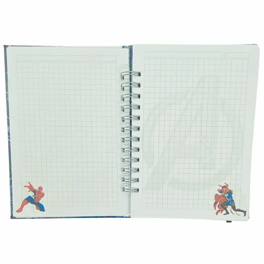 Cuaderno A5 100 Hojas Cuadriculadas 7mm Diseño de Avengers - Imagen 6