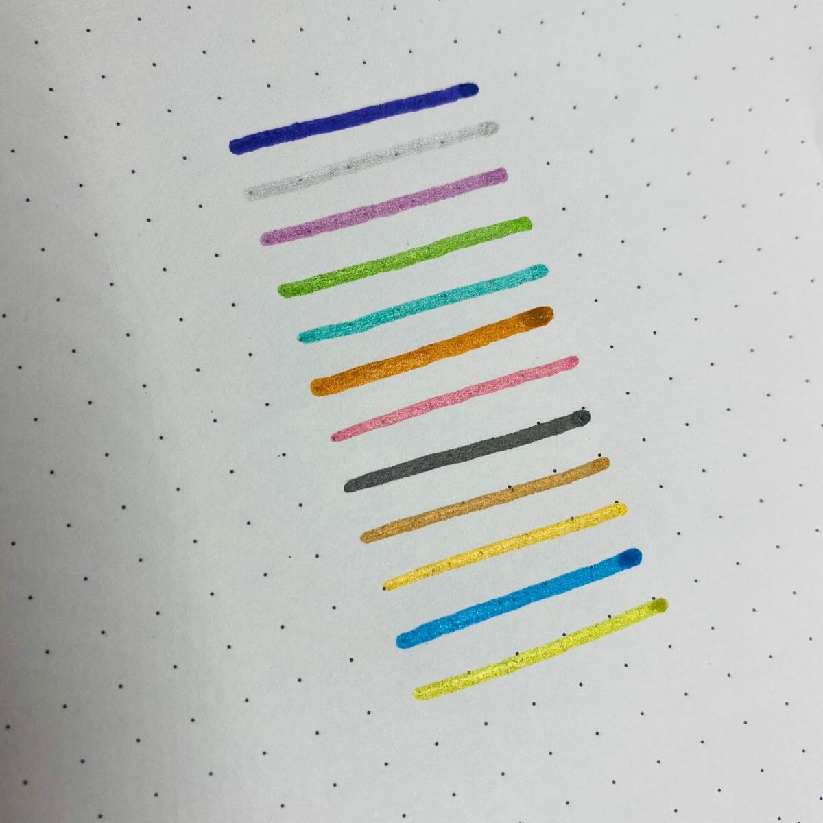 Set de 12 Marcadores Acrílicos 2.0mm. Tonos Metálicos Shands - Imagen 6