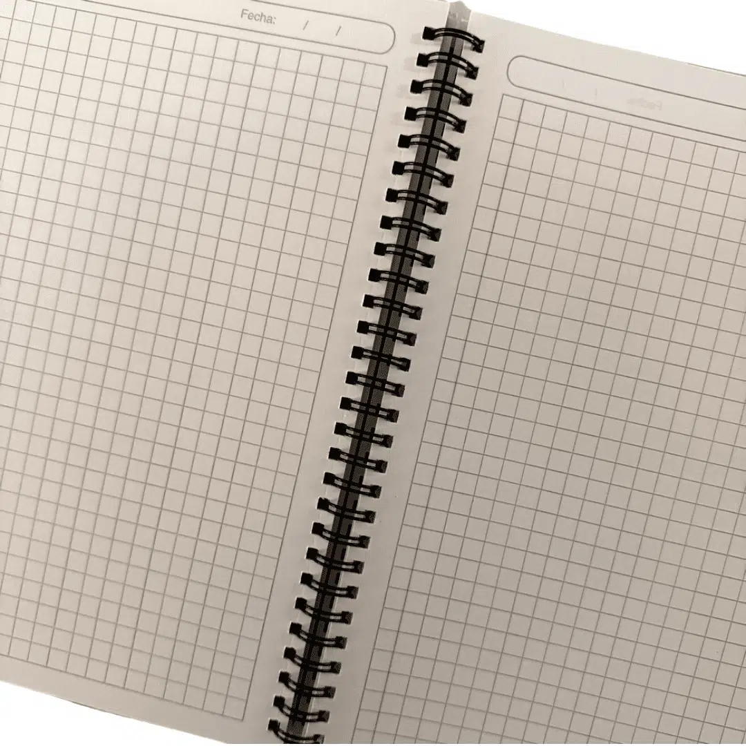 Cuaderno Universitario 100 Hojas Cuadriculadas 7mm Pastel Pantone (Elige Color) - Imagen 2
