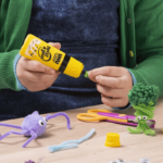 Adhesivo Líquido Multiuso UHU Twist & Glue (Elige Tamaño) - Imagen 6